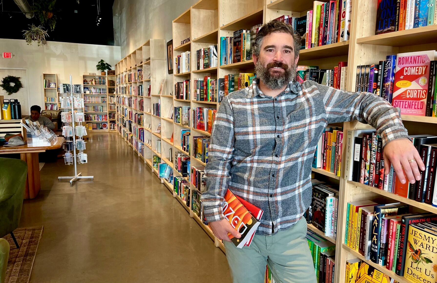 Popular Oro Valley bookstore to open Tucson location